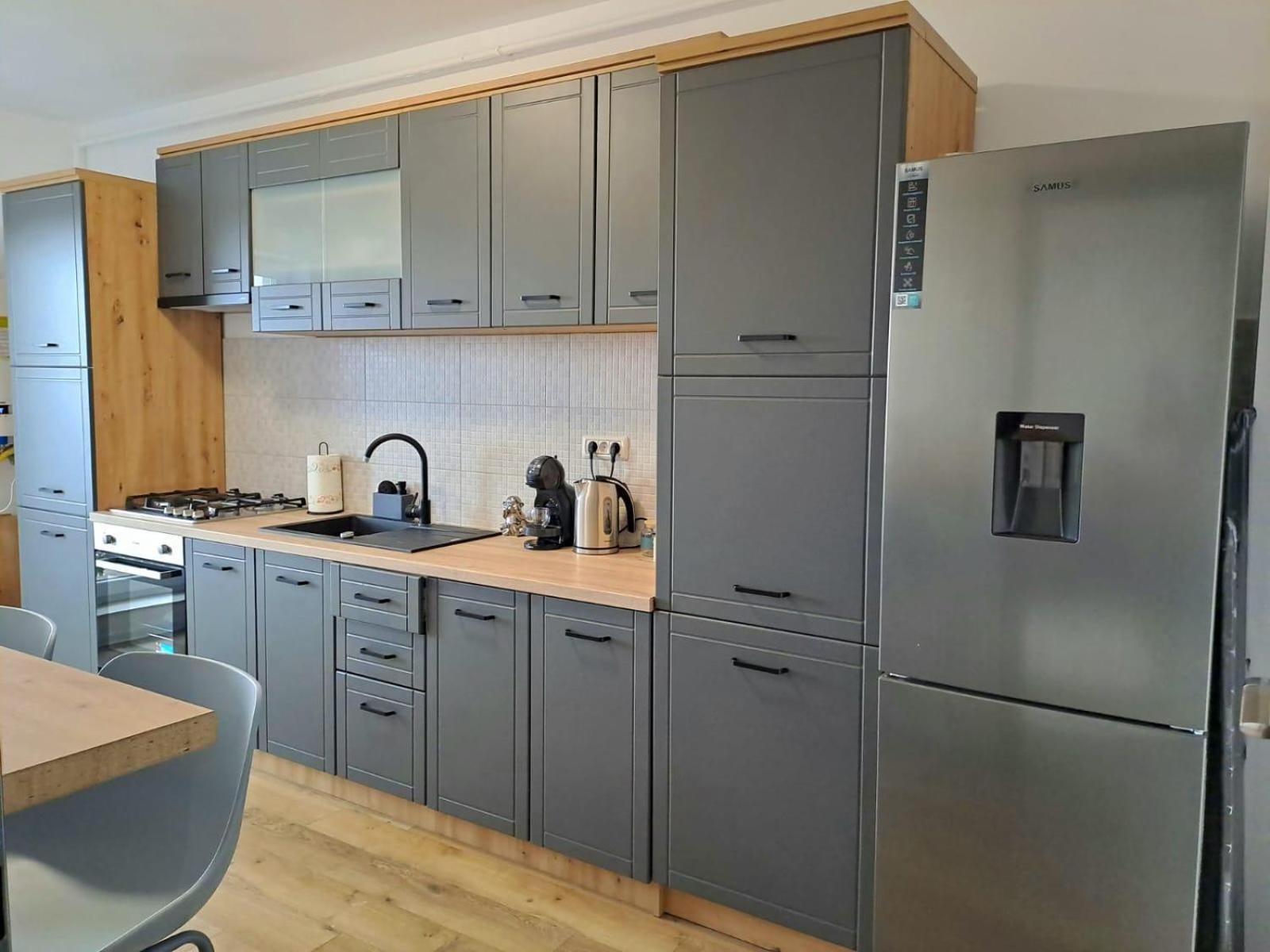 Mountain Breeze Luxury Apartment Ac & Parcare Privata ブラショフ エクステリア 写真
